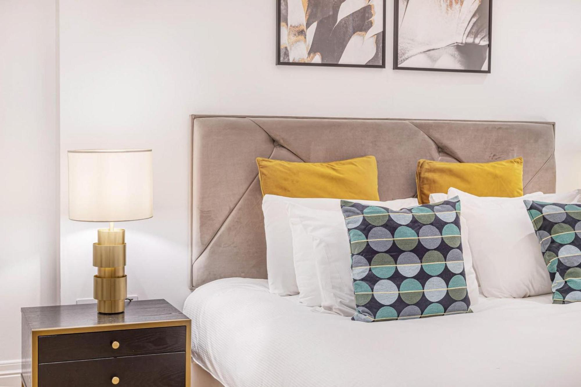 런던 Royal Kensington In Cromwell Road 아파트 외부 사진