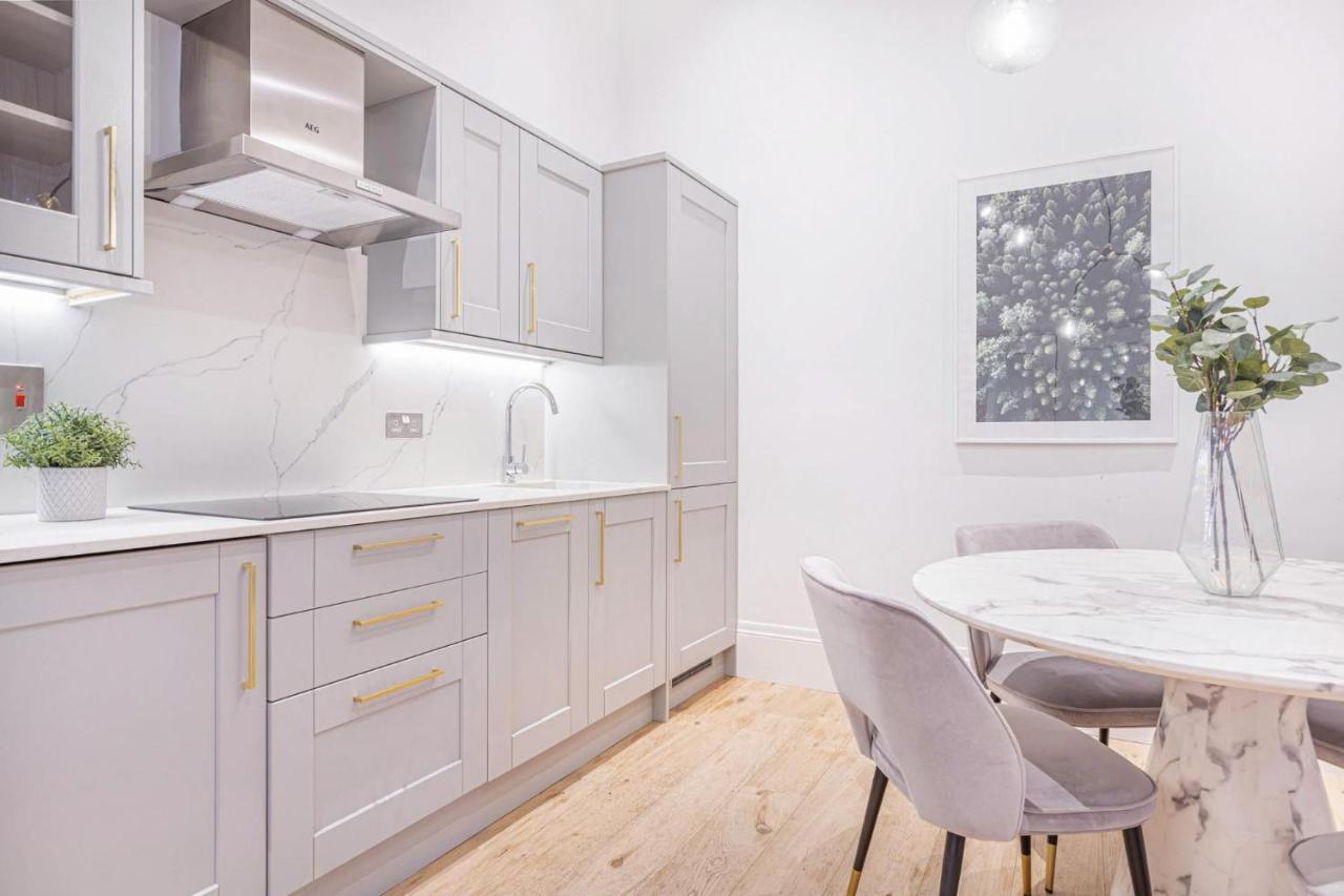 런던 Royal Kensington In Cromwell Road 아파트 외부 사진